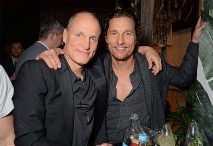Matthew McConaughey and Woody Harrelson take 'brother' DNA test