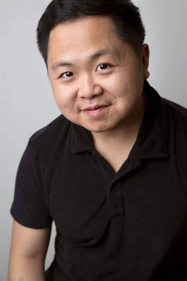 Matthew Moy's Height in cm, Feet and Inches Weight and Body
