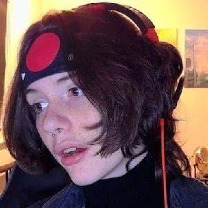 Meet Billzo 19YearOld Twitch and YouTube Sensation Discover Headline