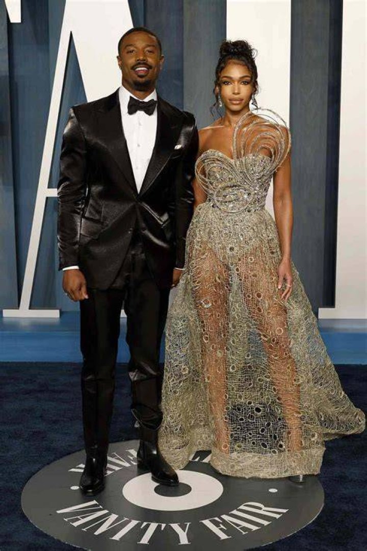 Michael B Jordan and Lori Harvey continue to love each other up on