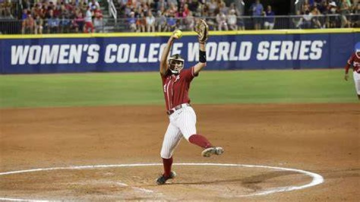 Montana Fouts throws perfect game, leads Alabama softball to win over UCLA