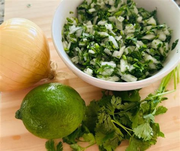 onion cilantro Google Search Cilantro salsa, Carne asada, Recipes