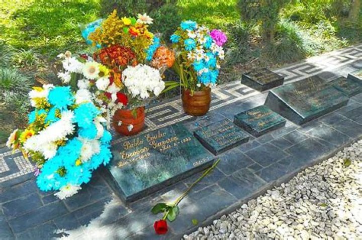 Pablo Escobar feles&eacute;g&eacute;nek kev&eacute;sb&eacute; ismert 15 &eacute;ves volt