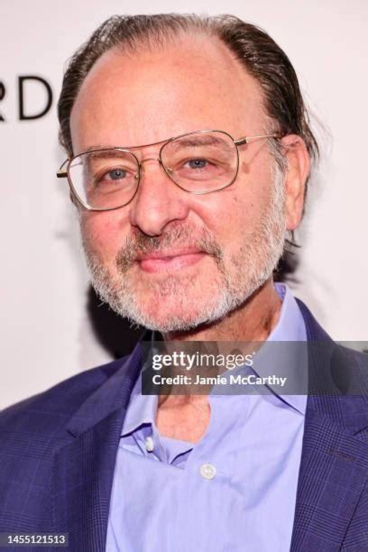 Photo Fisher Stevens attends 'Before The Flood' premiere at the