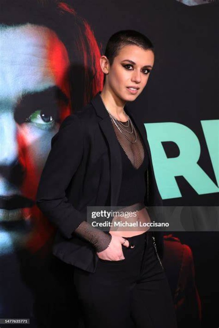 Photo Gallery Jenna Kanell Actor