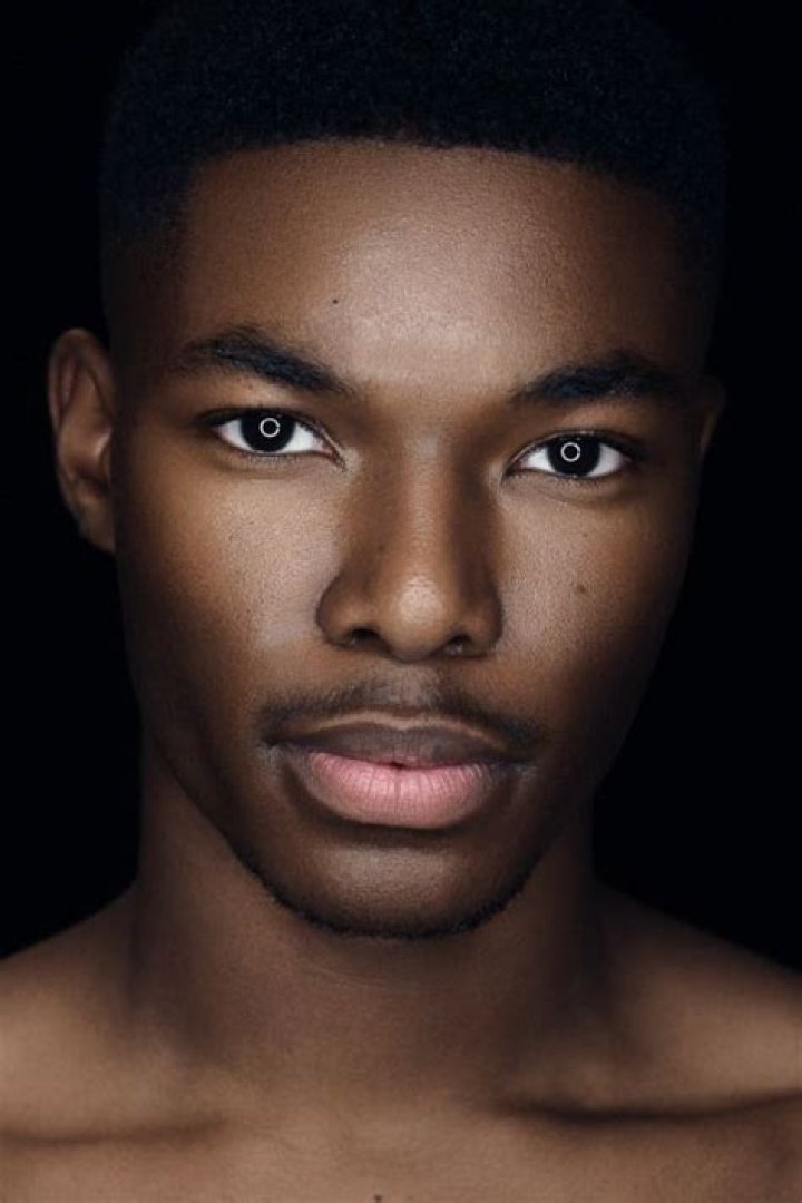 Pin on Les Beaux Hommes