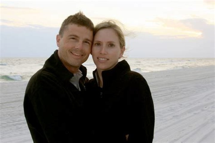 Reid Wiseman Wife Passed Away After Battling Cancer