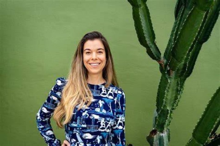 Rhonda Patrick&rsquo;s Longevity Tips Sauna, Smoothie, and More