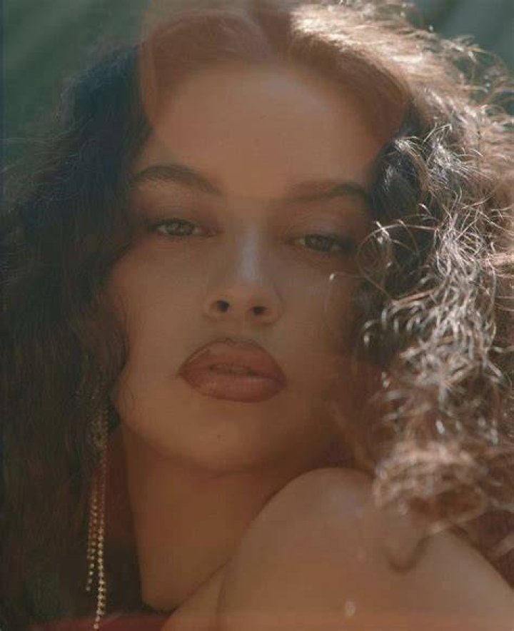 Sabrina Claudio photo 228 of 291 pics, wallpaper photo 1170861