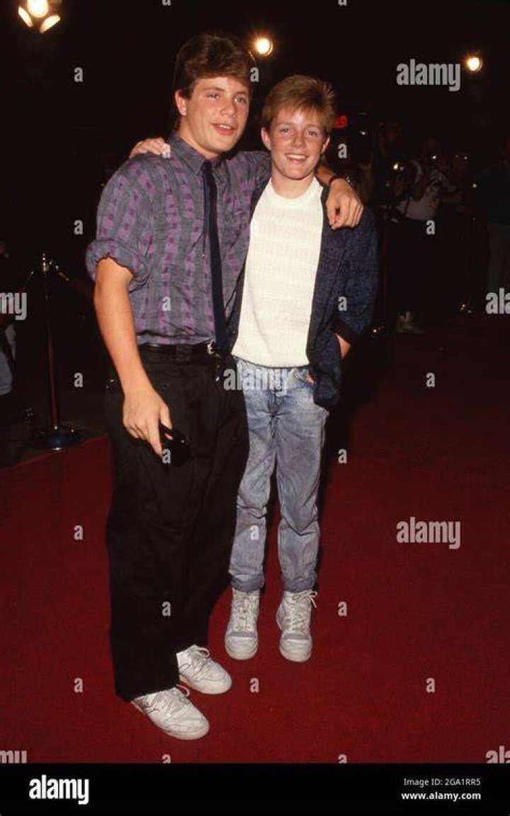 Sean and Mackenzie Astin (1987) Mackenzie Astin