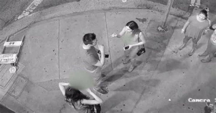 Security video outside clears USC student of rape r/news