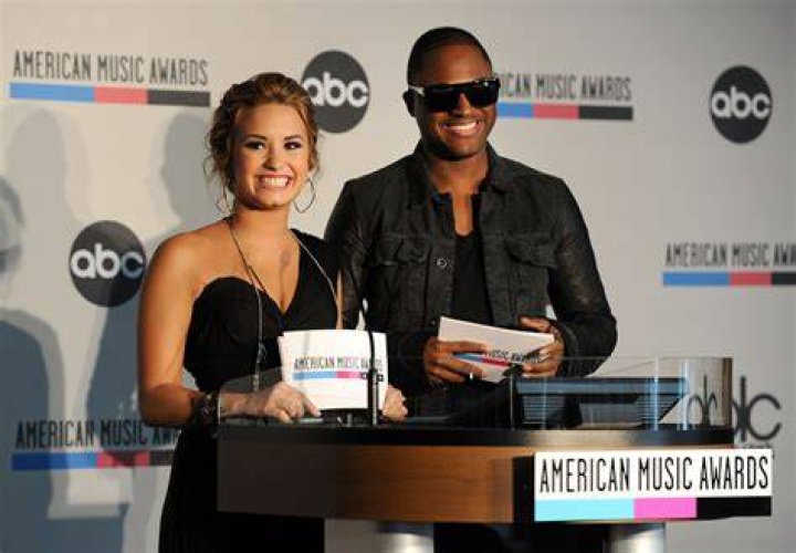 Taio Cruz Net Worth 2024 Singing Career House Cars