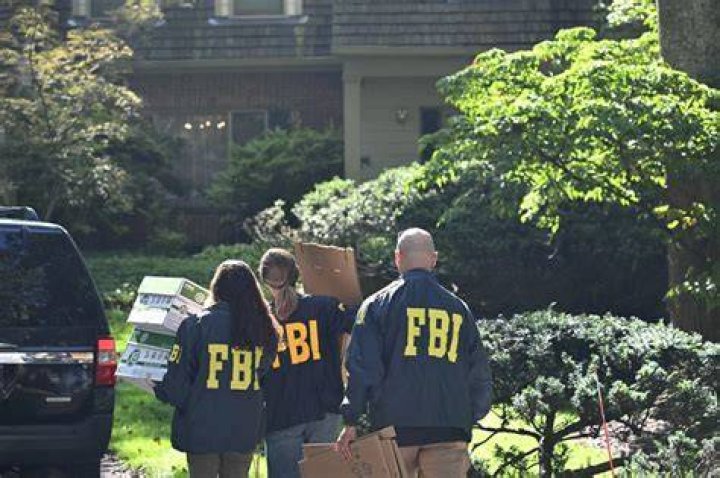 The FBI Raided the Home of Subway Guy Jared Fogle [Updated] Eater