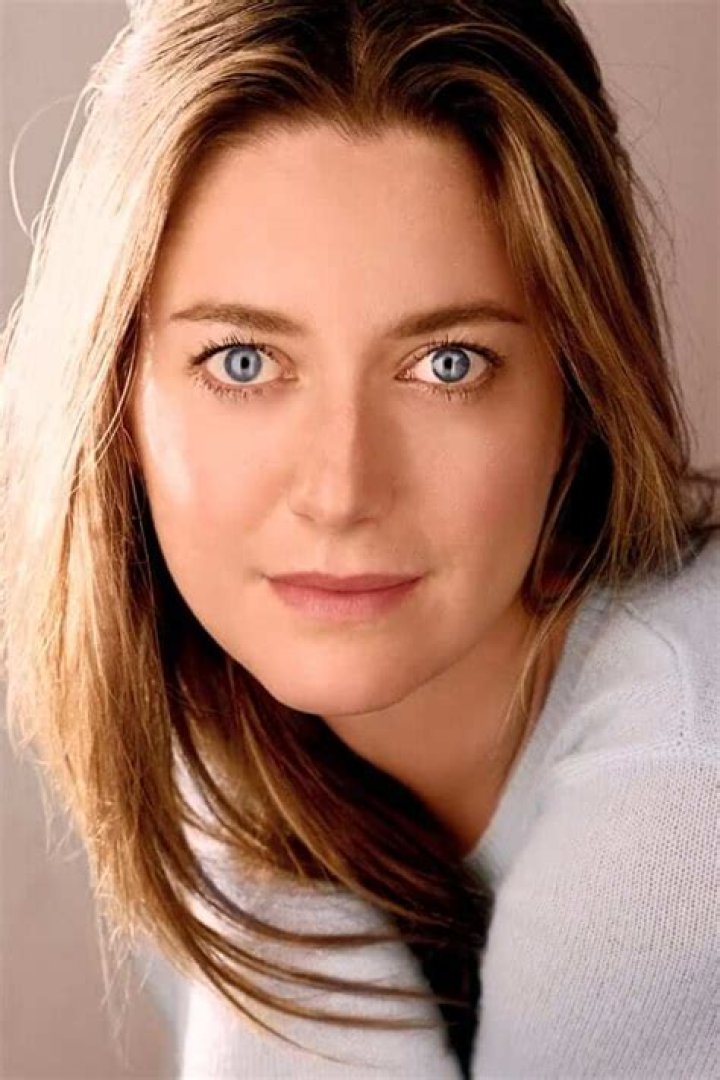 The Hottest Zoe Perry Photos Around The Net 12thBlog