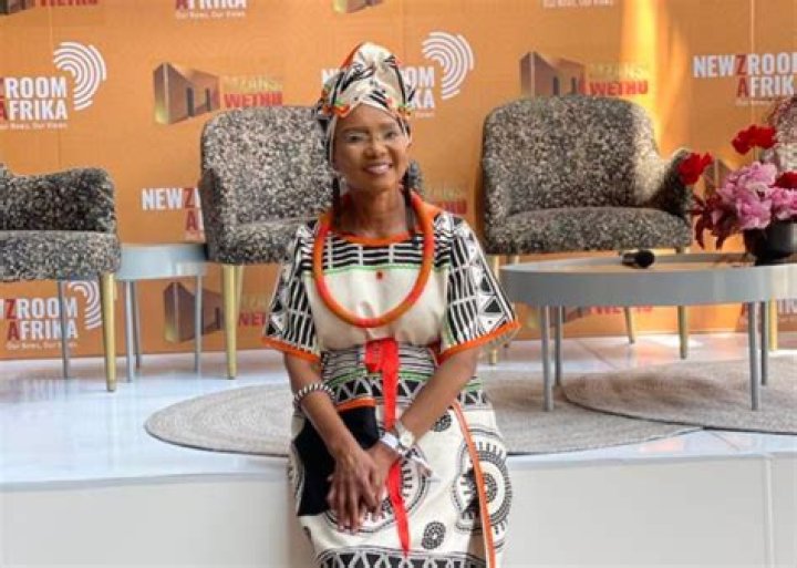 Veteran News reader Noxolo Grootboom is retiring, after 37 years