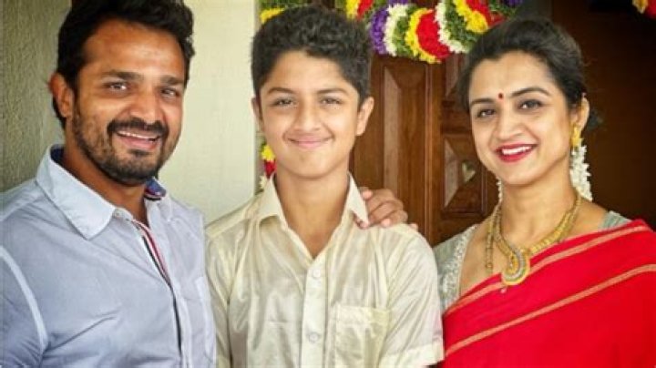 Vijay Raghavendra Wife, Children, Family, Age, Height, Biography, Net