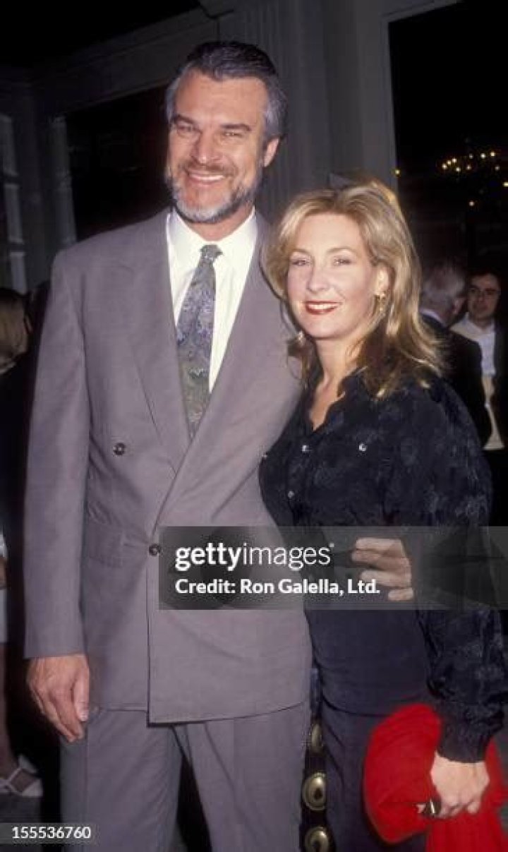 Who are Richard Moll wife and children?