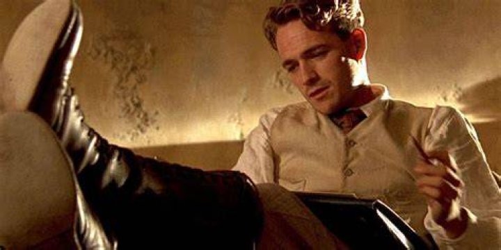 Who did Luke Perry play in Riverdale? The US Sun