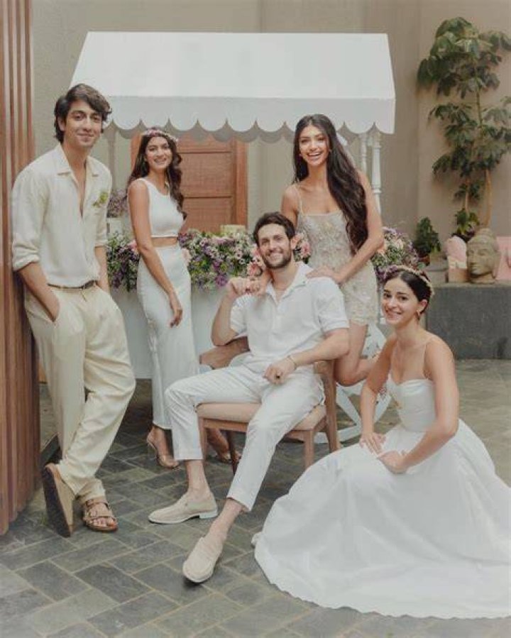 Who is Alanna Panday? Know everything about Ananya Panday's cousin