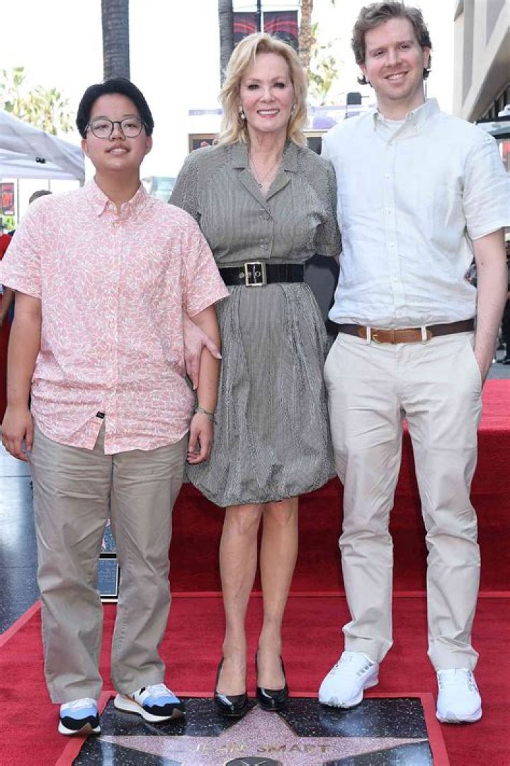 Who is Jean Smart&rsquo;s Son Connor Douglas Gilliland? Jean smart