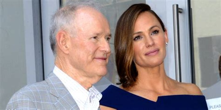 Who is William John Garner? Is he Jennifer Garner's dad? Tuko.co.ke