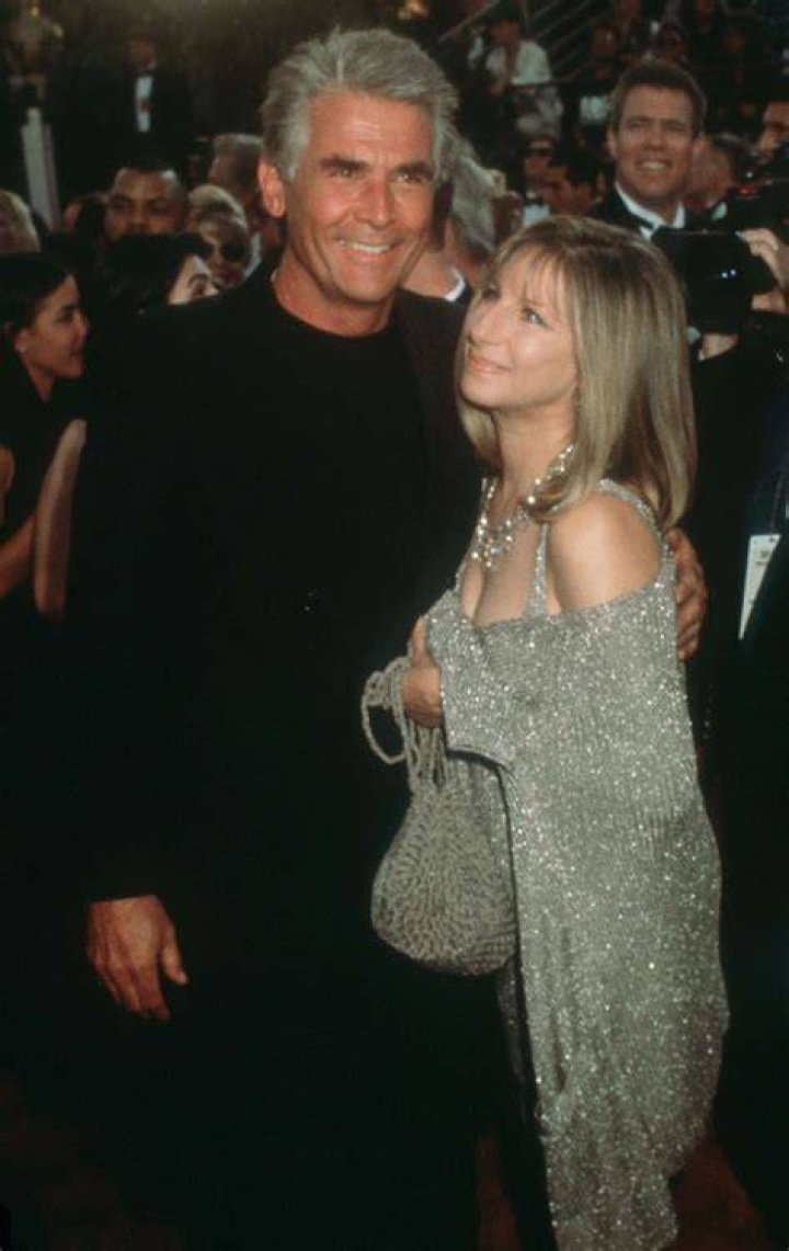 Why Did Barbra Streisand And Elliott Gould Divorce? Unraveling The Secrets Behind Their Split